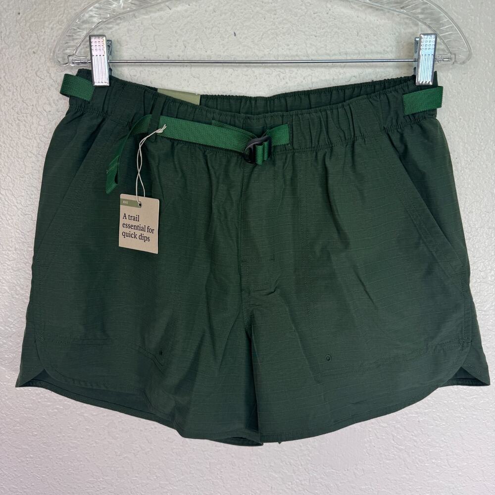 REI Women's Dark Green Athletic Shorts with Green Belt NWT